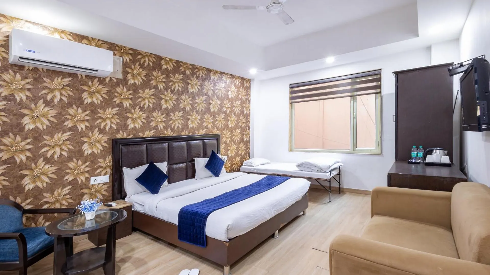 Hotel Vedas Heritage - Karol Bagh Delhi  India